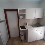 Apartman Family In With Terrace Benícesz